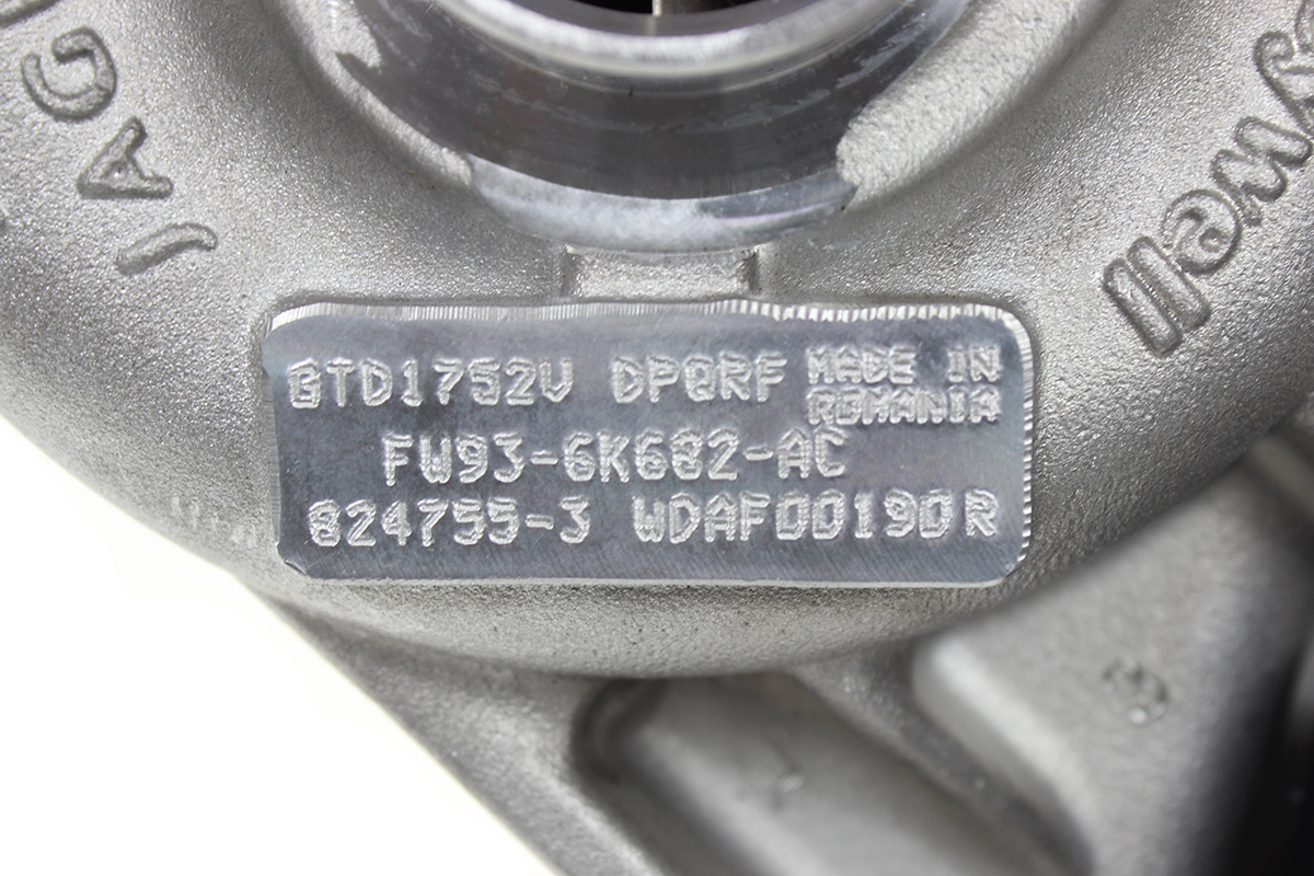 turbosprĘŻarka nowa 824755 2 jaguar xj 3.0l ajv6d 1fbd2ecad7b80e7e72db1bbd20334284