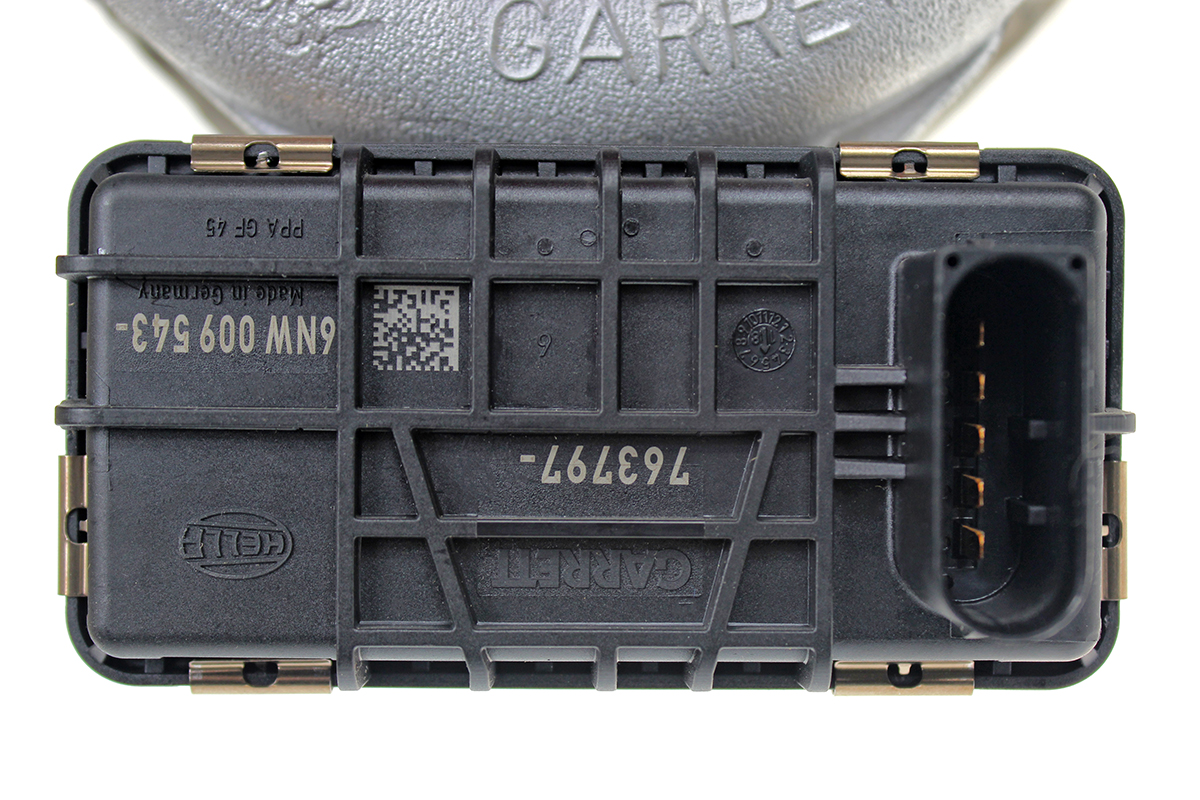 turbosprĘŻarka nowa 781743 1 3.0 cdi 642820 211km 27216f11113d90a949e830880ac854a4